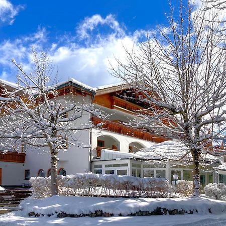 Hotel Alpen Residence Ehrwald Bagian luar foto