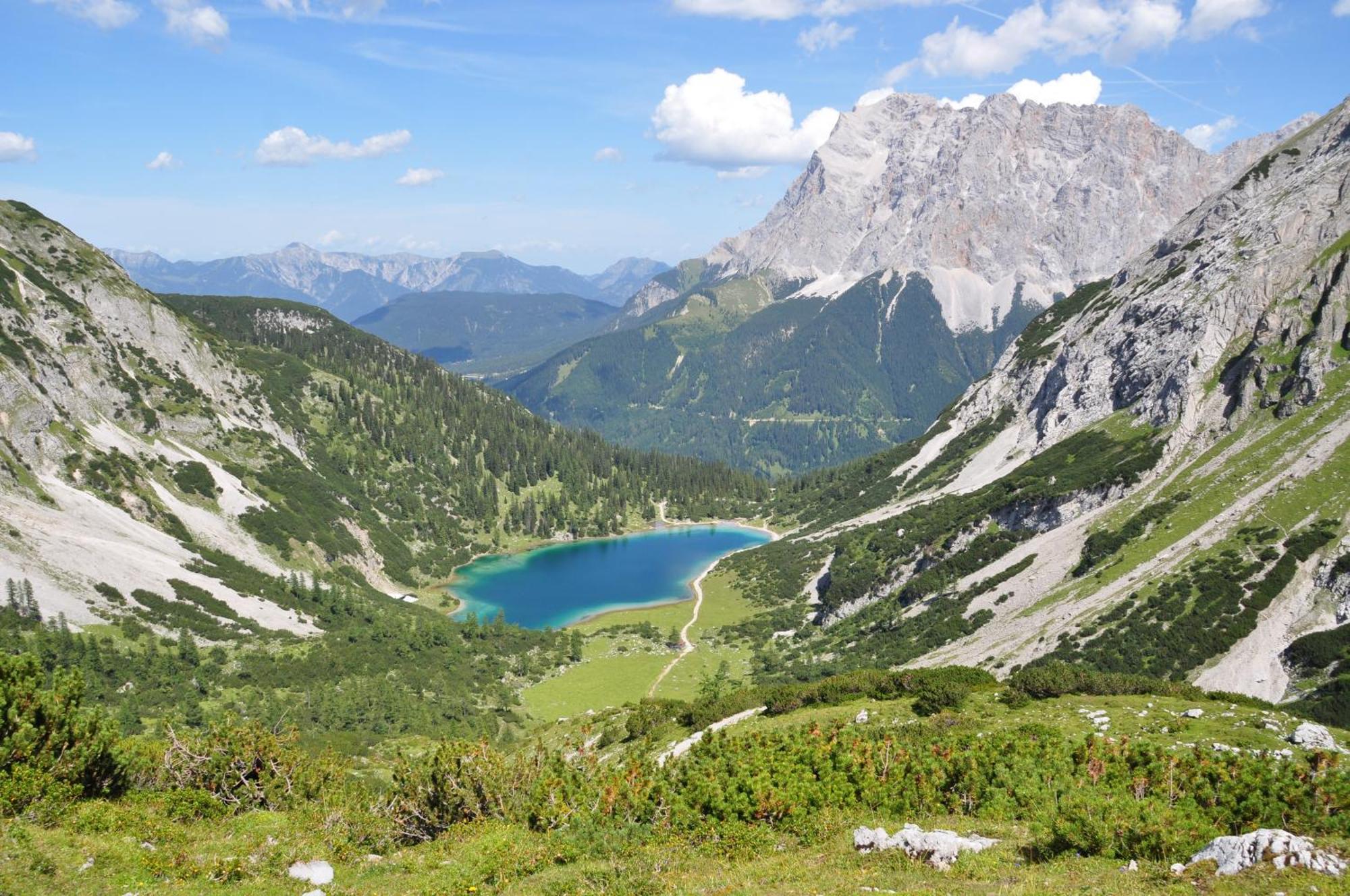 Hotel Alpen Residence Ehrwald Bagian luar foto