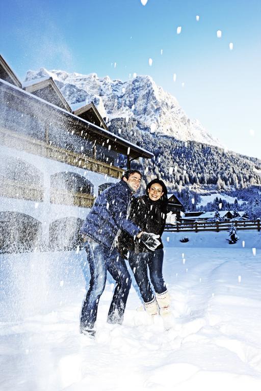 Hotel Alpen Residence Ehrwald Bagian luar foto