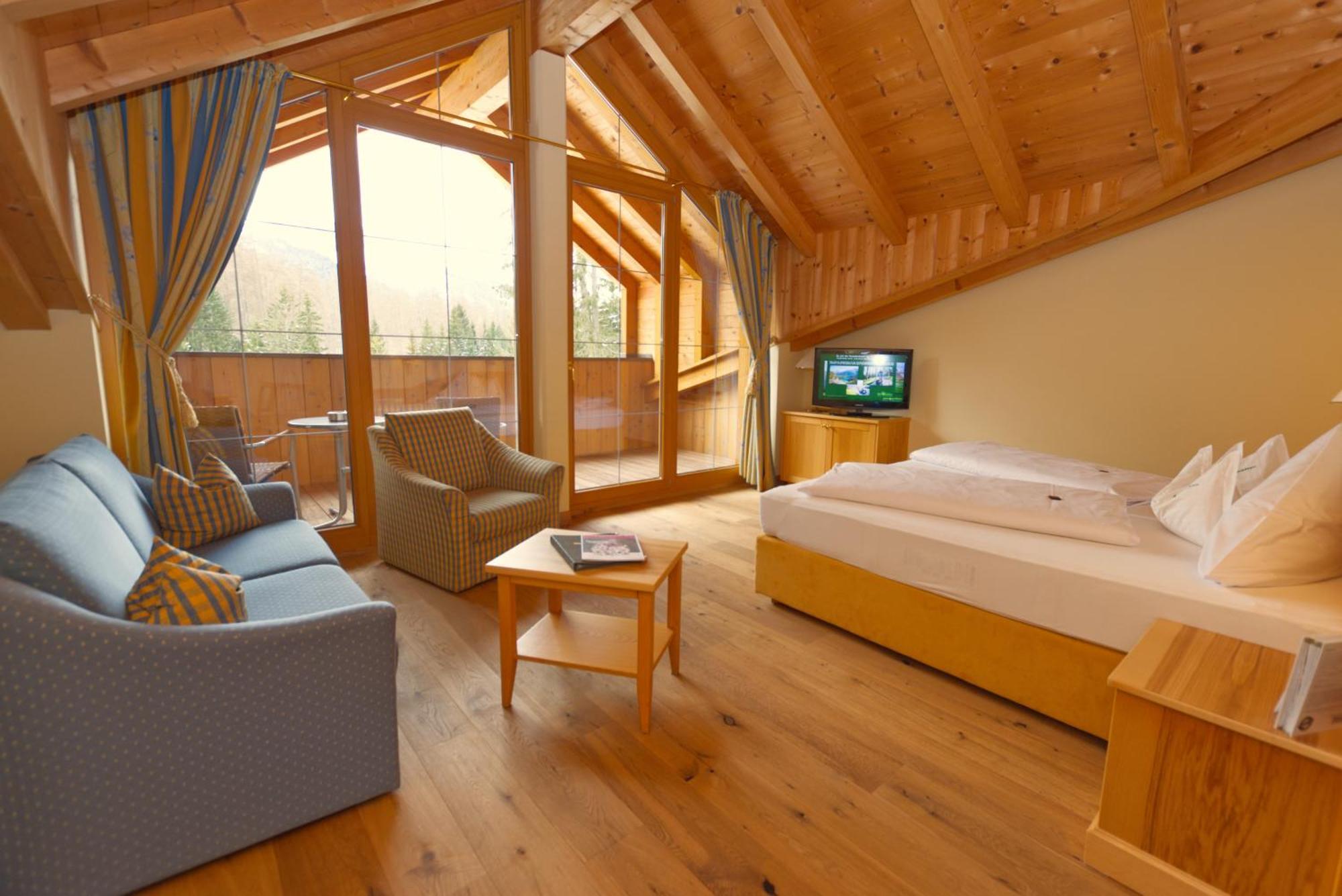 Hotel Alpen Residence Ehrwald Bagian luar foto